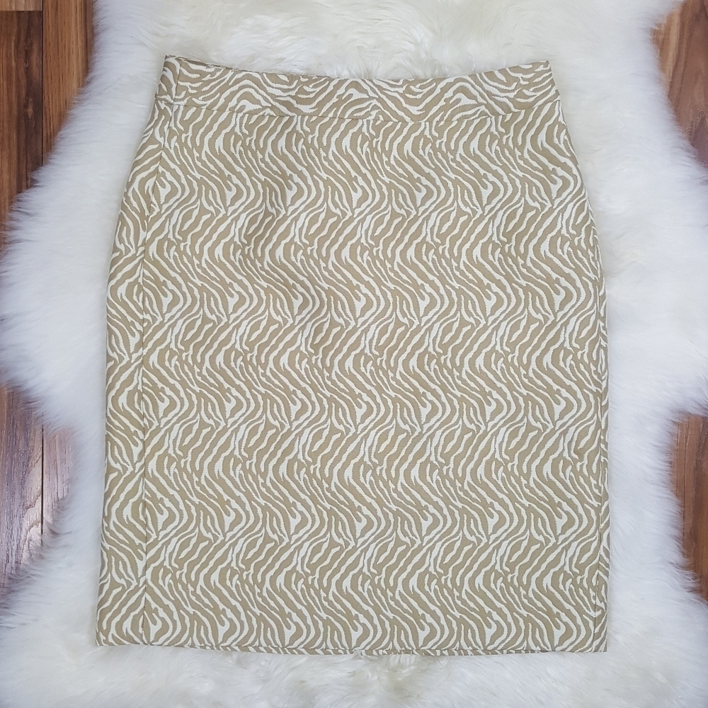 Banana Republic Zebra Print Jacquard Skirt Size 0